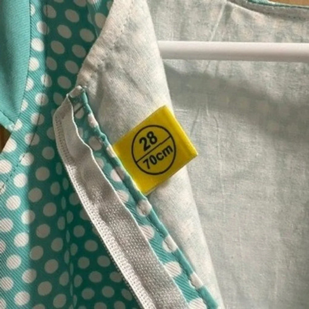 Unbranded Polka Dot Dress Kids Medium Aqua Blue Good Fit and Flare Cap Sleeve